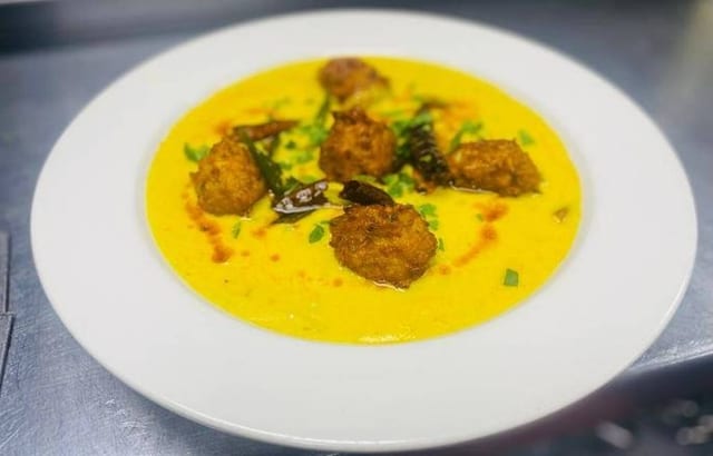 Punjabi Kadi Pakora.